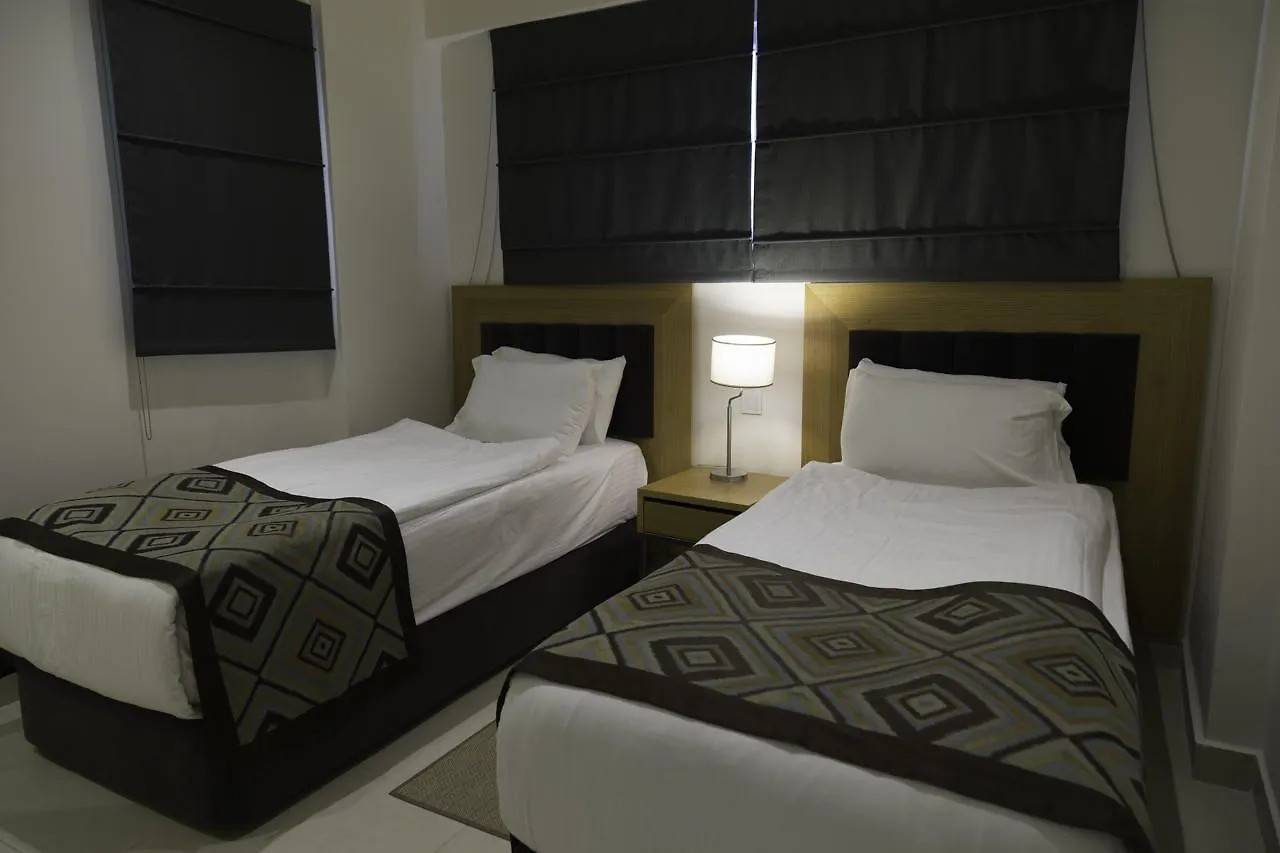 Ramada Hotel & Suites By Wyndham Kuşadası