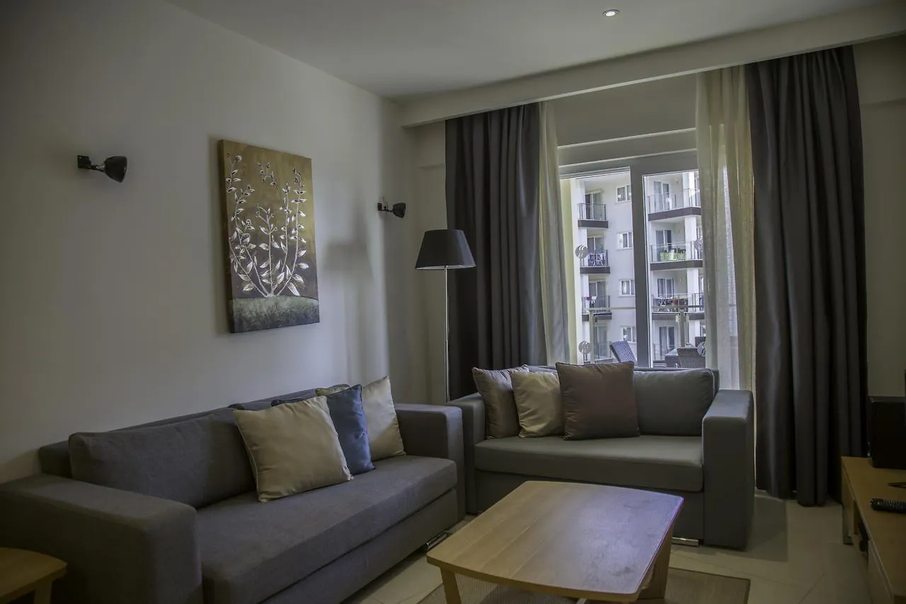 Ramada Hotel & Suites By Wyndham Kusadasi