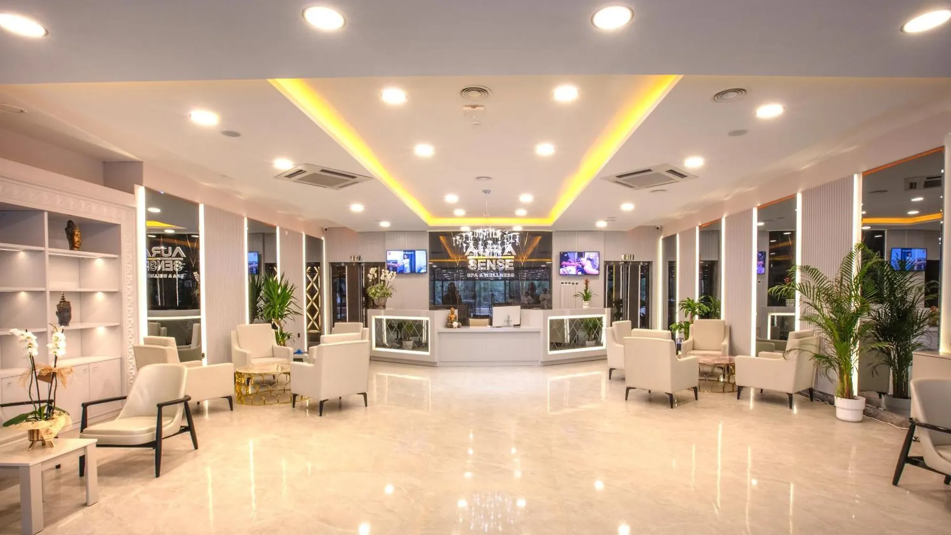Ramada Hotel & Suites By Wyndham Kusadasi
