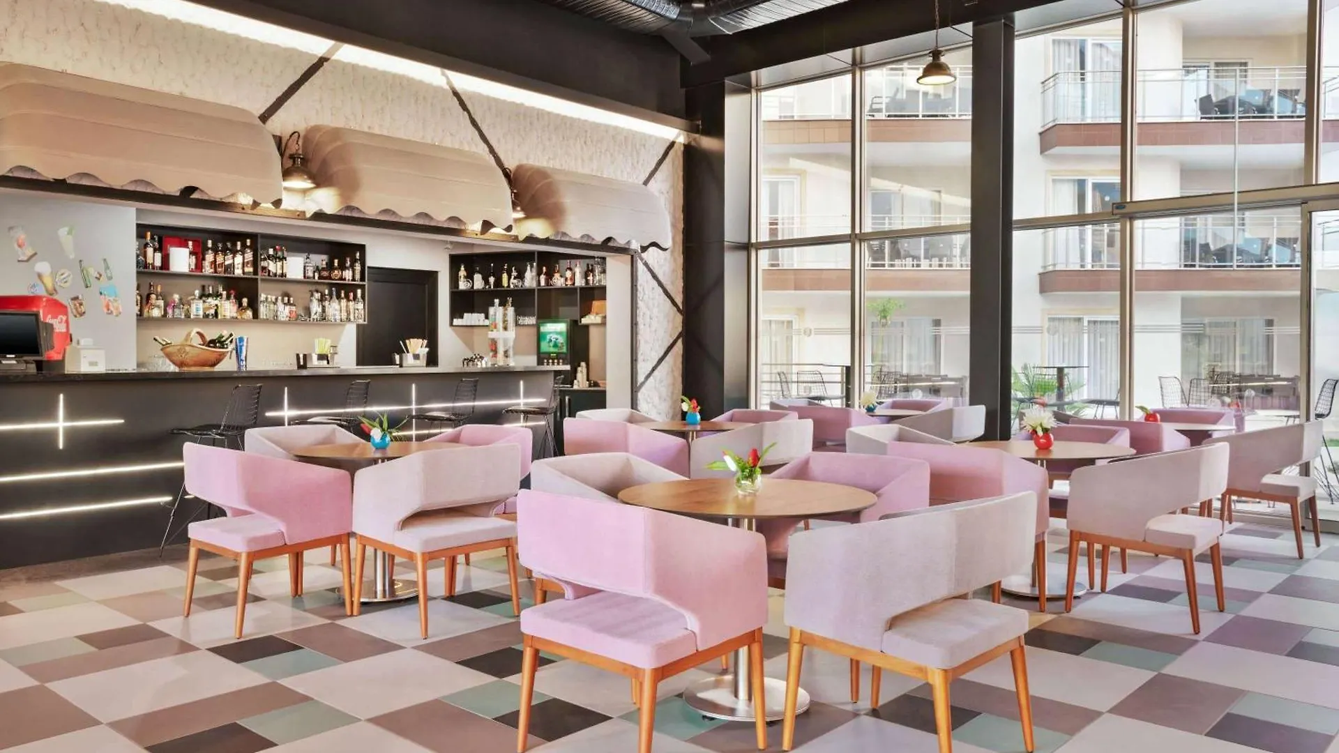 Ramada Hotel & Suites By Wyndham Kusadasi