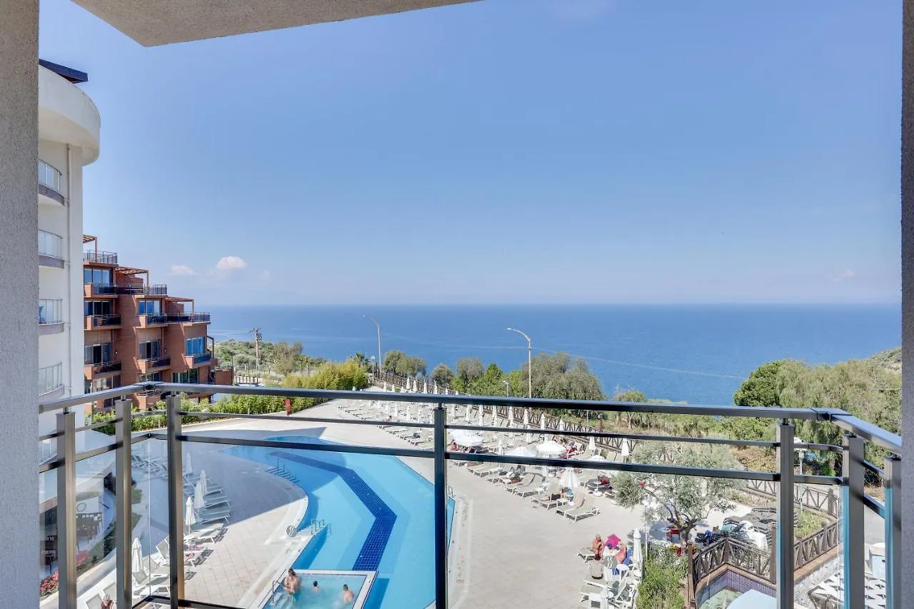 Ramada Hotel & Suites By Wyndham Kusadası Turchia