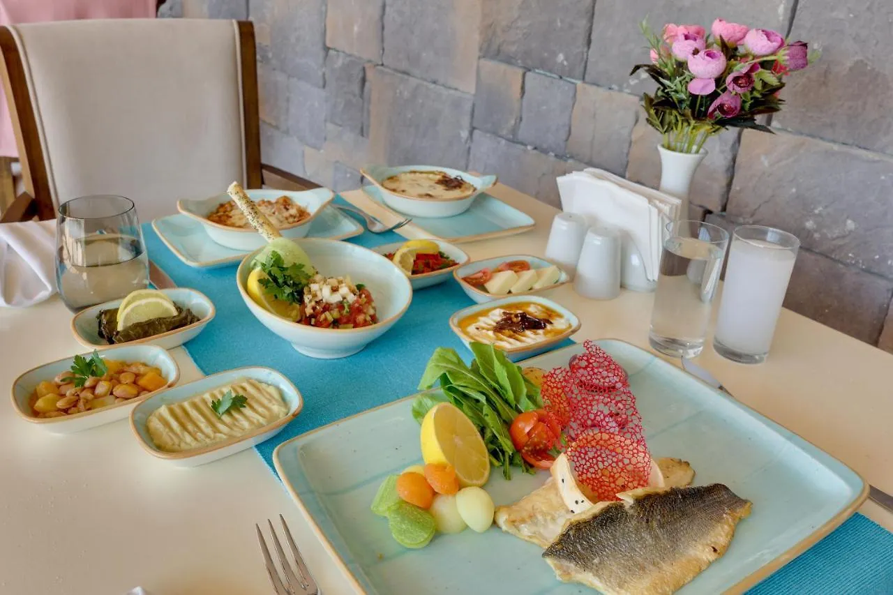 Ramada Hotel & Suites By Wyndham Kusadası Turchia